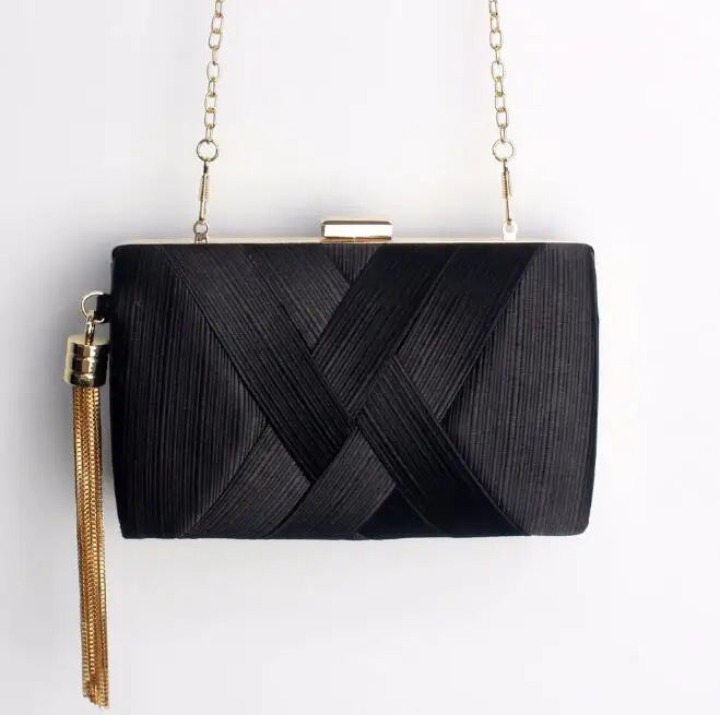 Metal Tassel Chain Clutch