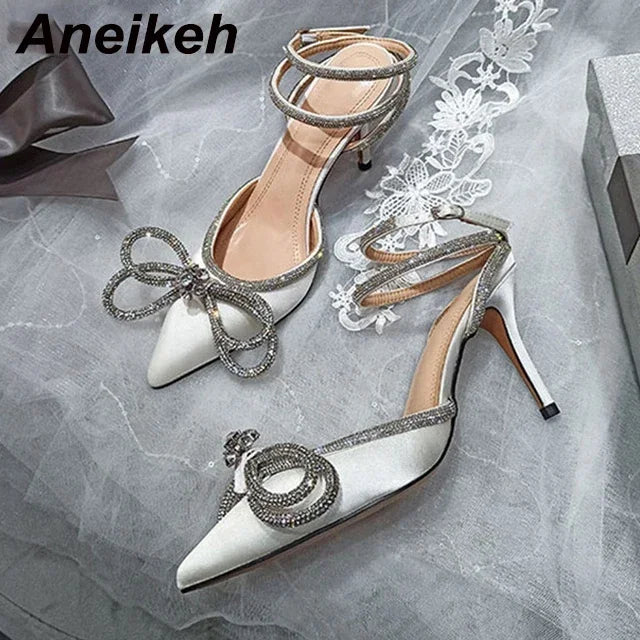 Crystal Butterfly Pointed Pumps