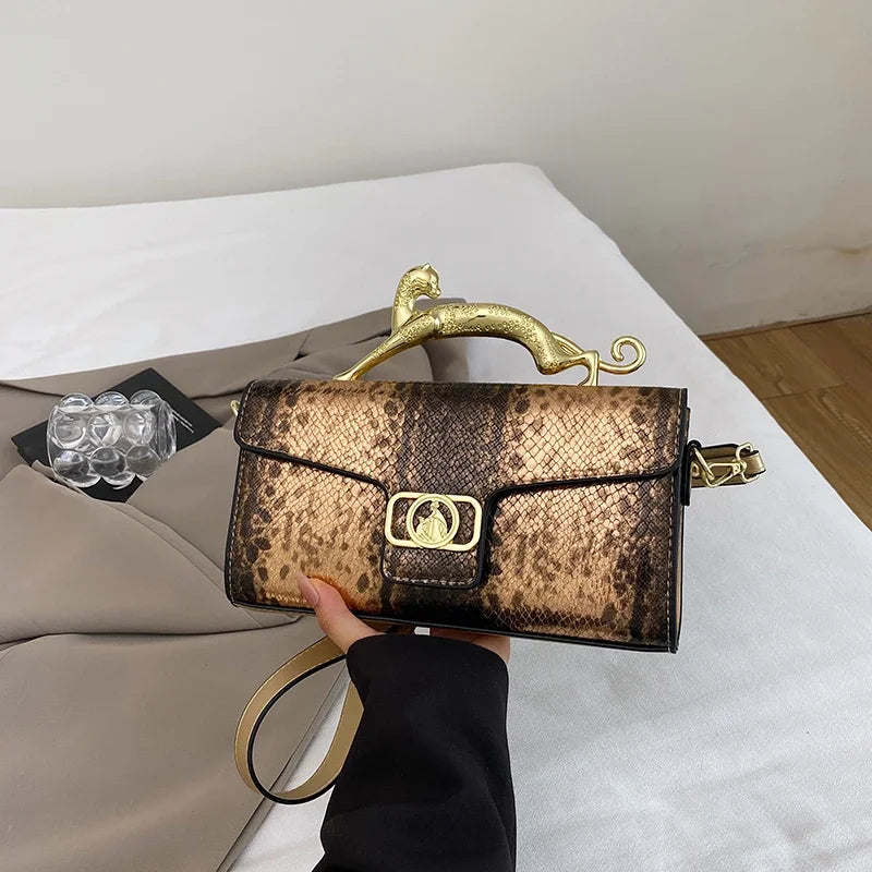 New Ladies Metal Buckle Simple Fashion Shoulder Bag Party Commuting Bag Women Luxury Brand Design PU Leather Bag