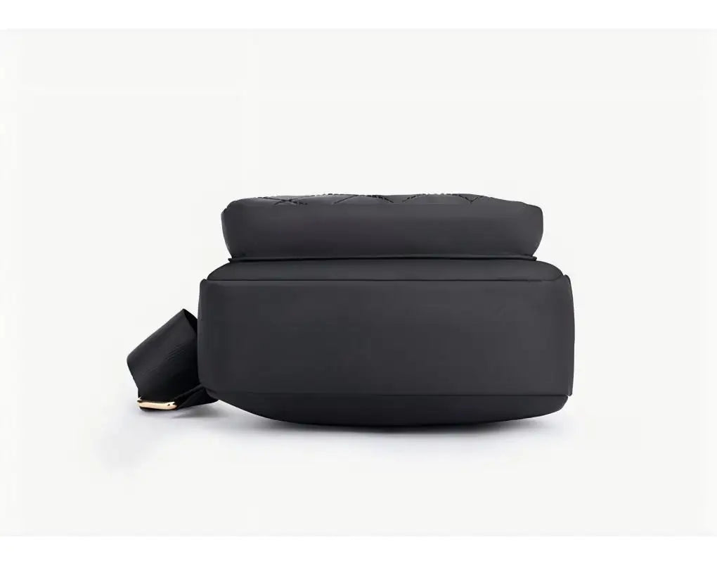 Neutral Hobo Commuter Bag